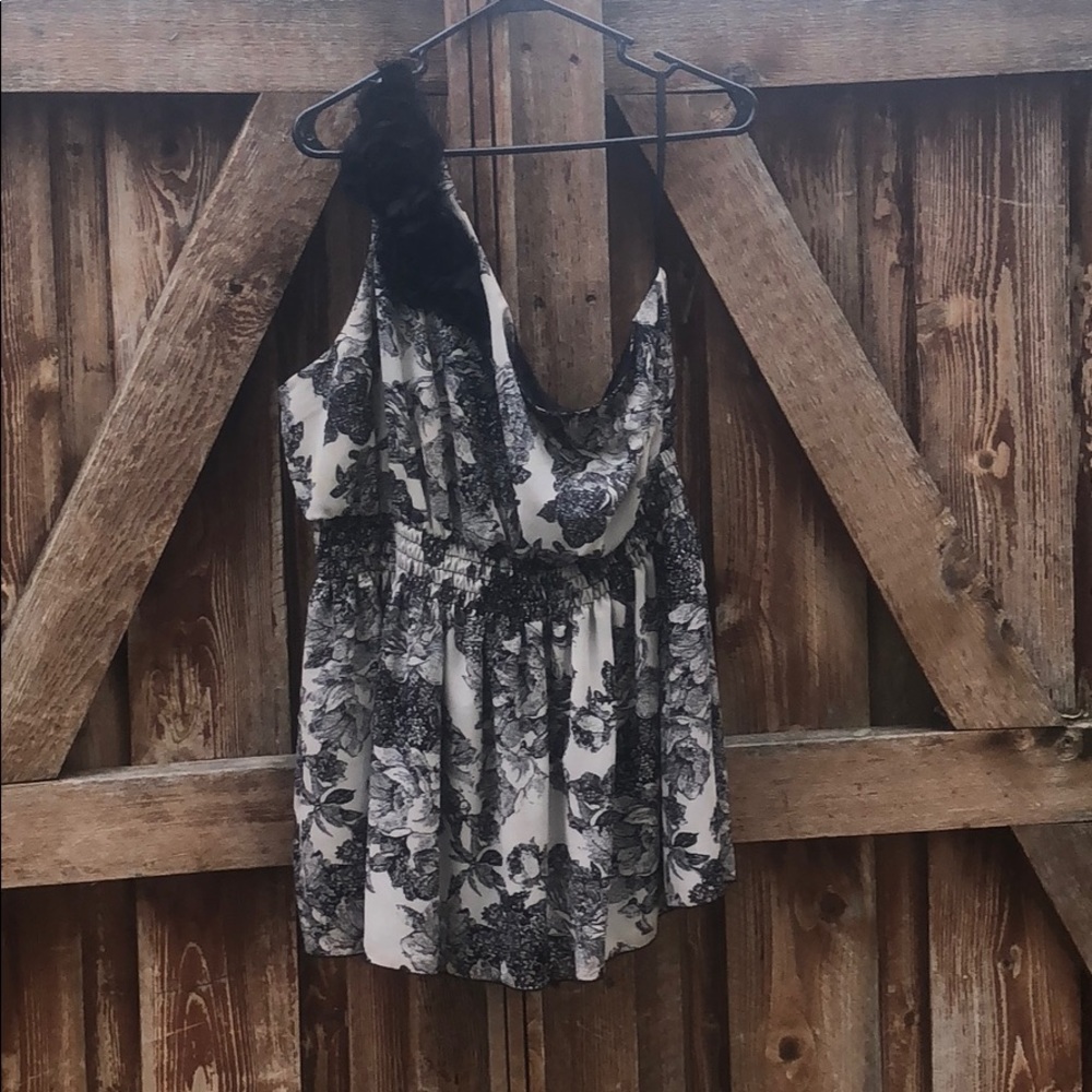Torrid one shoulder top